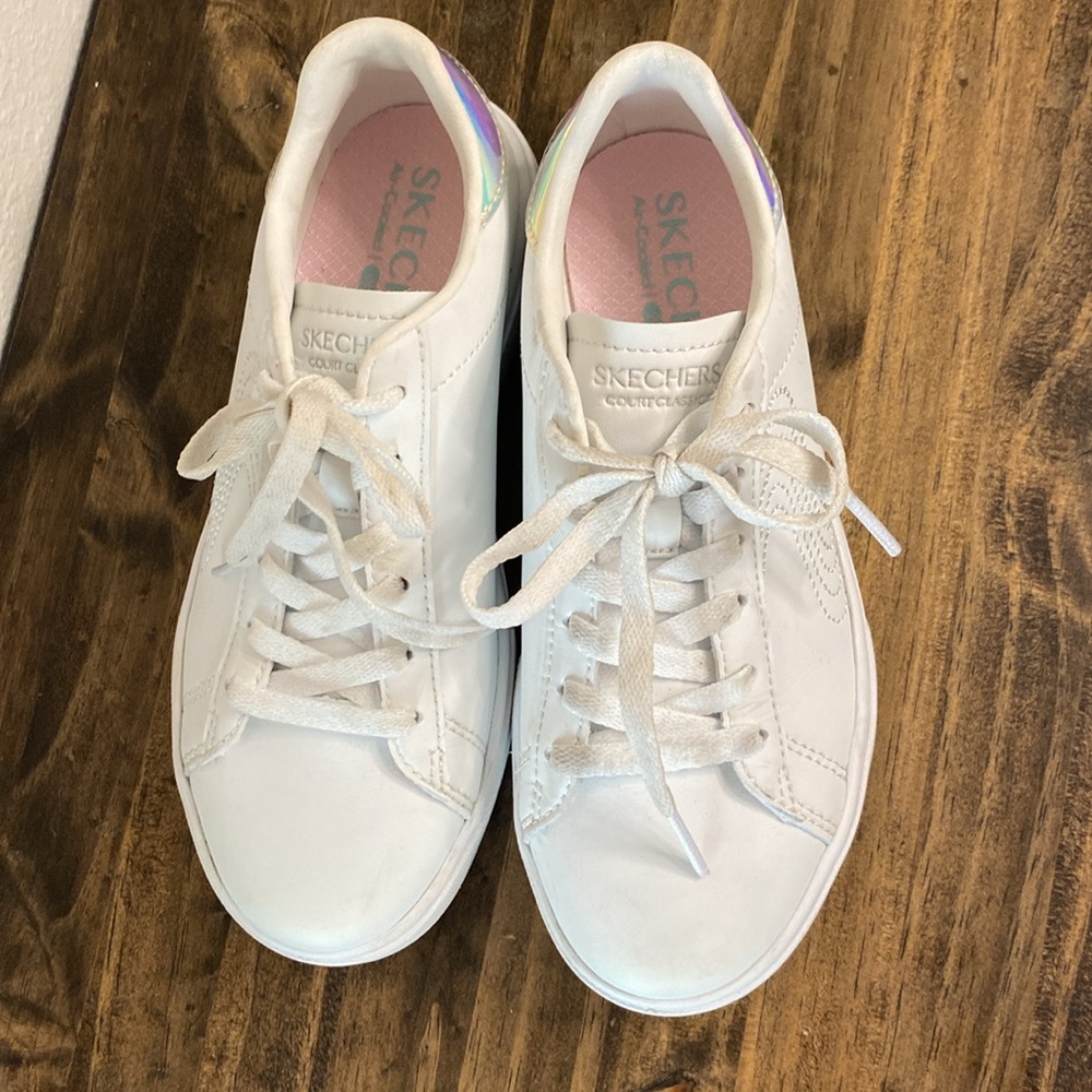 Skechers Kids White Sneakers with Iridescent Detail - Picture 2 of 5